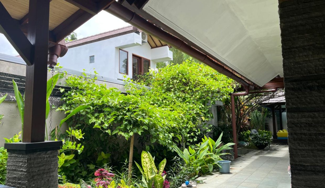 2d5f1047-aebb-4308-9e77-532c6652c0b6