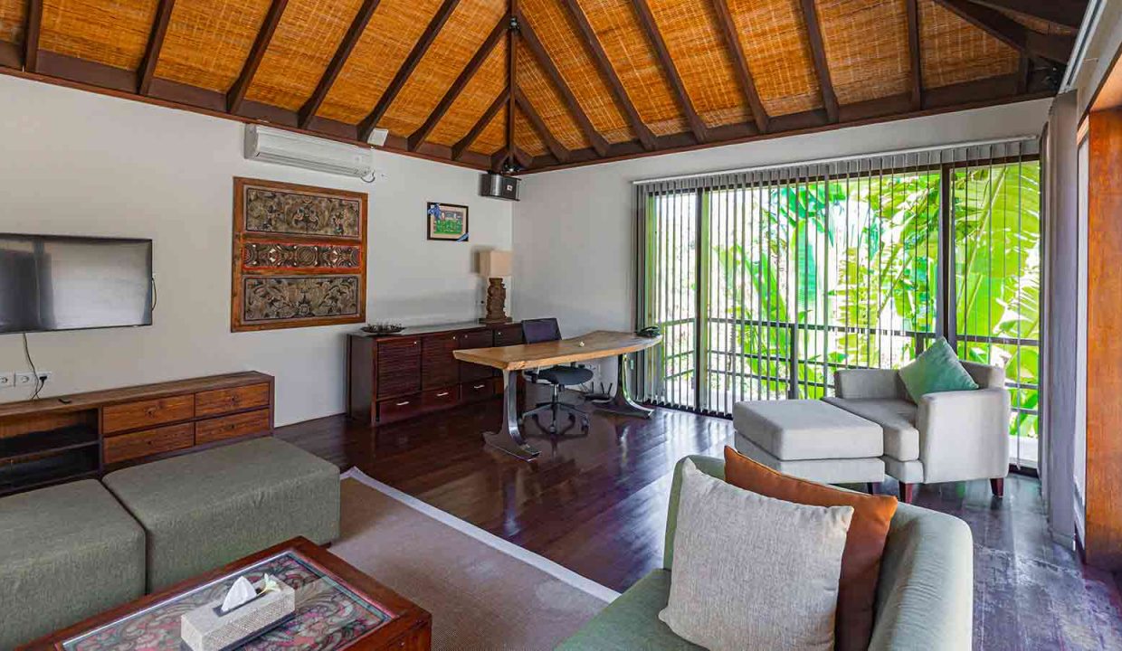 Villa-Cantik-Gym-n-Office-3