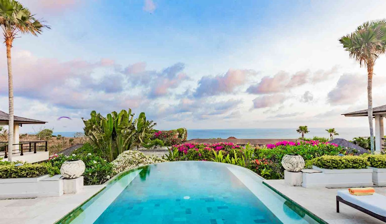 Villa-Cantik-Pool-Area-13 (1)